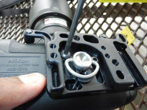 attaching the baseplate to the grip for Nikon D600